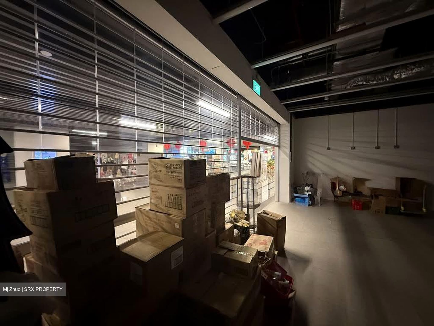 Club Street (D1), Retail #540169911